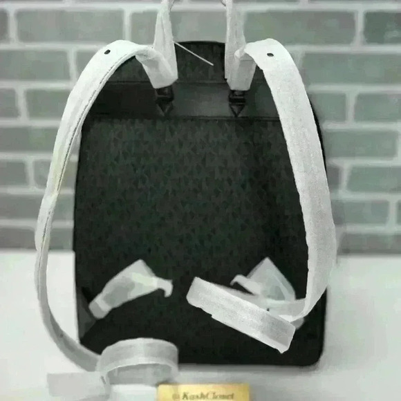 Michael Kors Backpack Jaycee Large Pocket bag MK Signature Black - Picture 4 of 11